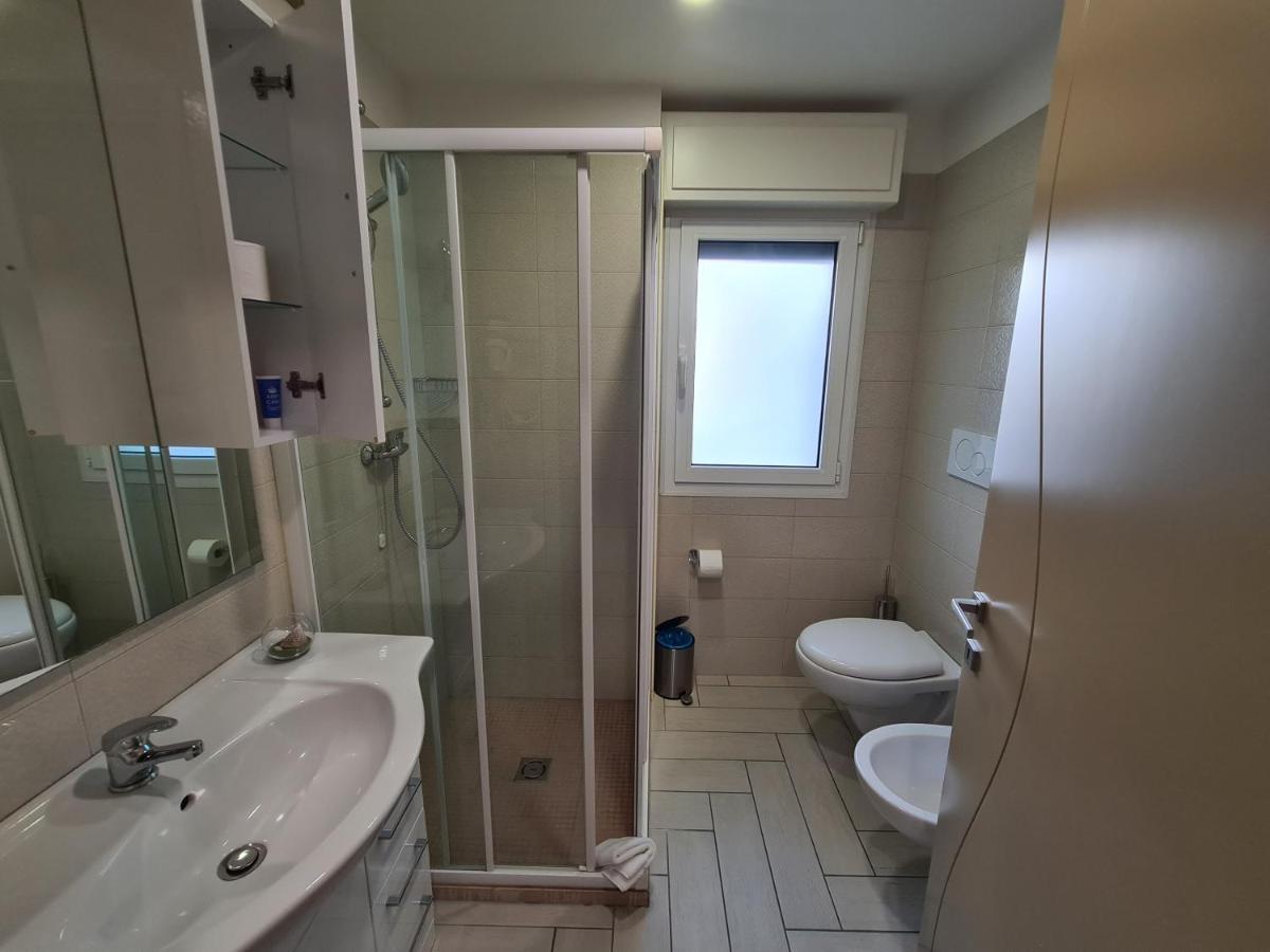 Nero D'Avorio Apartments Rimini Eksteriør bilde